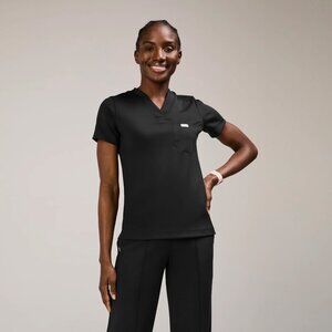 Figs Sona FORMx Slim V-Neck Scrub Top in Black, Size Medium